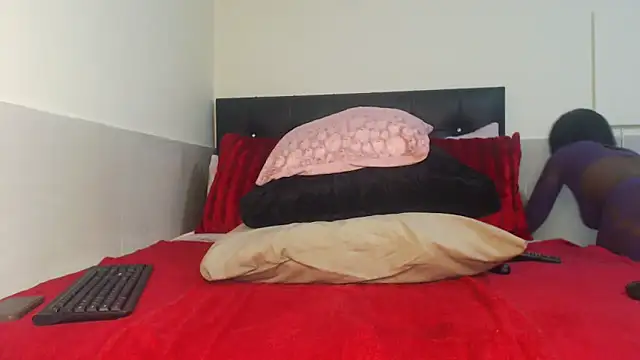 Fiercefoxxy online show from April 2026 08:41:01 AM