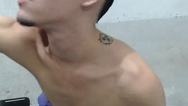 MicaelRian69 online show from May 2026 09:54:01 PM