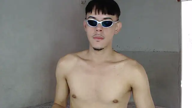 Snapshot of MicaelRian69 chatting on October 2025 04:40:01 PM MicaelRian69 online show from October 2025 04:40:01 PM