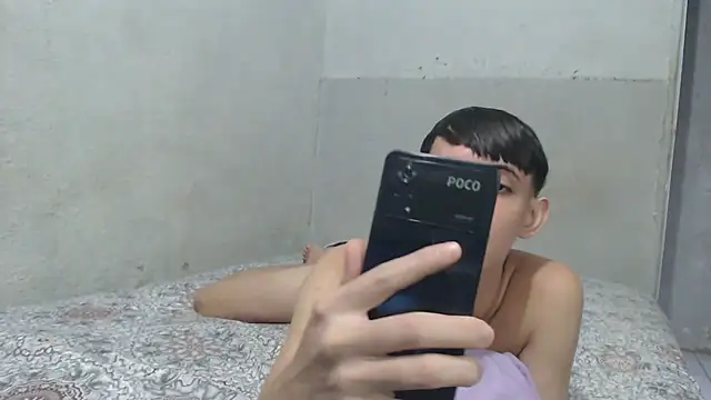 MicaelRian69 online show from May 2026 07:50:01 PM