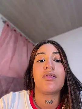 Snapshot of Little_Gaby_ chatting on July 2026 04:58:02 AM Little Gaby online show from July 2026 04:58:02 AM