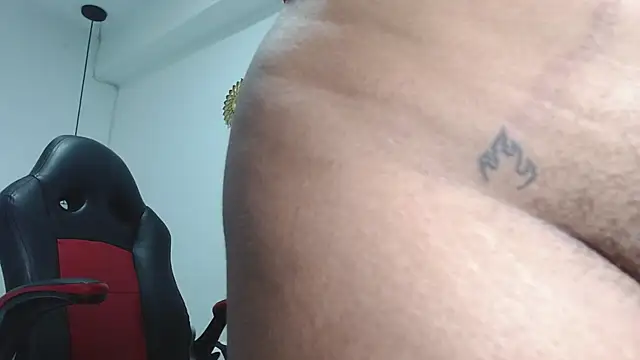 yulia-wolf online show from March 2026 03:37:02 PM