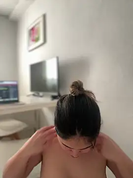 melanny10 online show from February 2025 03:38:01 PM