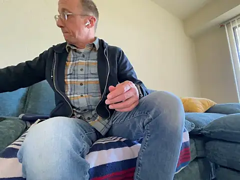 mouser21212 online show from April 2026 05:41:01 PM