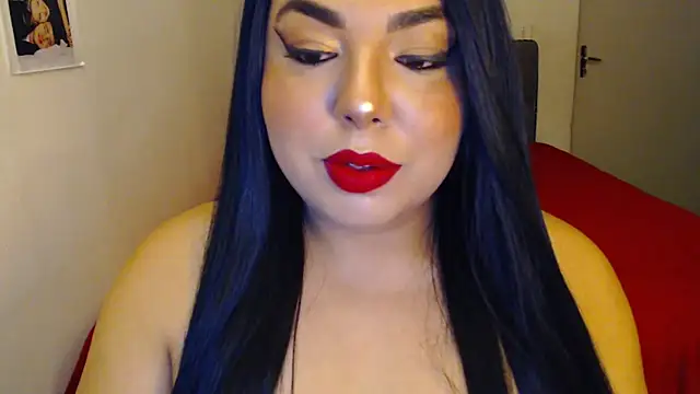 Snapshot of Internacionalist7 chatting on November 2025 11:14:01 PM Internacionalist7 online show from November 2025 11:14:01 PM