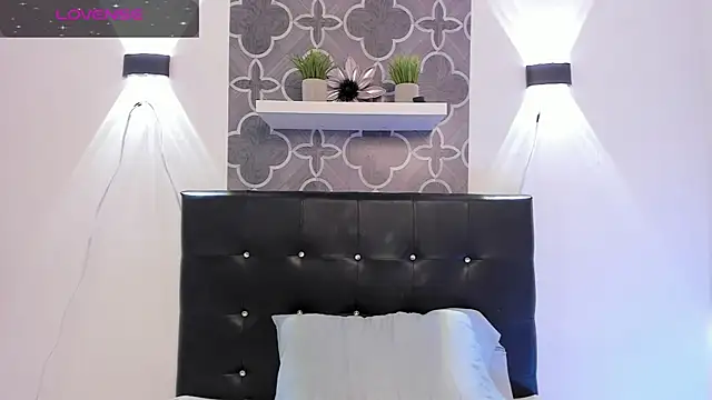 katybabyg online show from December 2025 12:52:02 PM