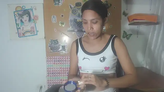 Snapshot of KamileLatinasexy chatting on February 2025 01:38:01 AM KamileLatinasexy online show from February 2025 01:38:01 AM