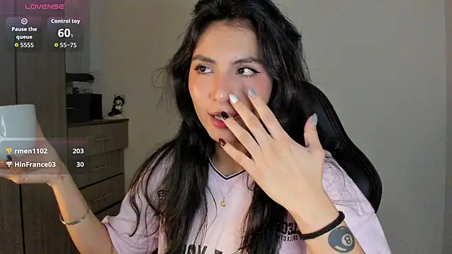 Dahian-peach online show from October 2025 05:33:01 AM