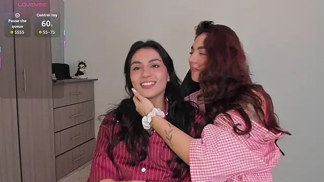 Dahian-peach online show from December 2025 08:10:01 PM