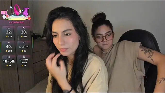 Dahian-peach online show from November 2025 05:33:01 AM