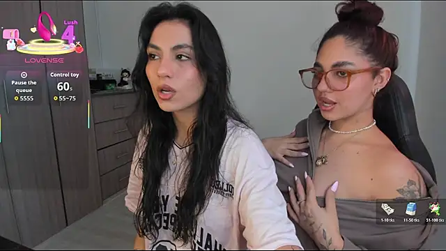 Dahian-peach online show from November 2025 07:28:01 PM