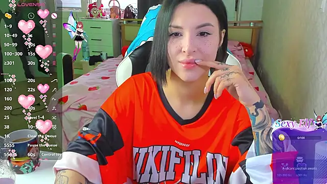 folinskayyya online show from February 2026 06:02:01 AM