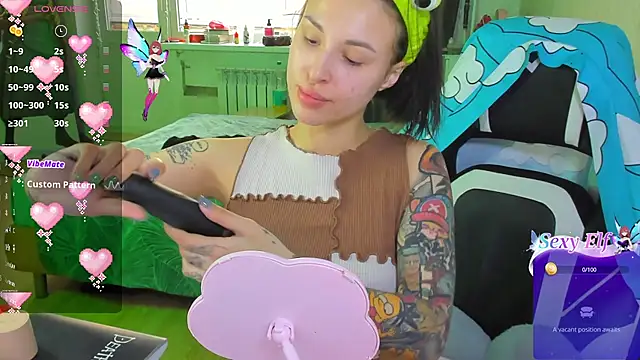 folinskayyya online show from April 2026 03:03:01 AM