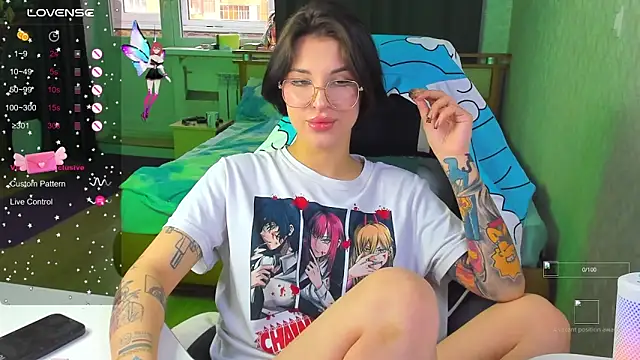 folinskayyya online show from November 2025 03:43:01 AM