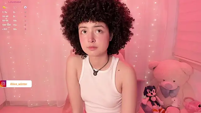 Alice winter  online show from October 2025 06:20:01 PM