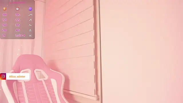 Snapshot of Alice_winter_ chatting on February 2026 06:05:01 PM Alice winter online show from February 2026 06:05:01 PM