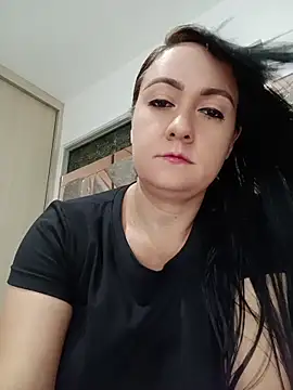 Snapshot of taalia chatting on May 2026 12:28:01 AM taalia online show from May 2026 12:28:01 AM