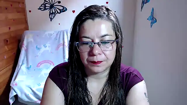 lilisa777 online show from December 2025 06:50:02 PM