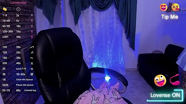 KetziaDoll online show from September 2025 12:49:01 AM