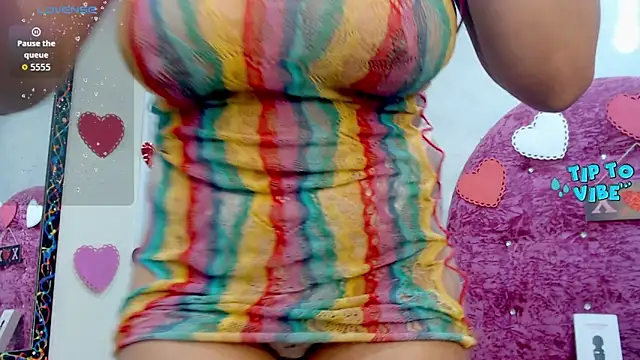 Litzy Curly online show from September 2025 01:56:01 PM