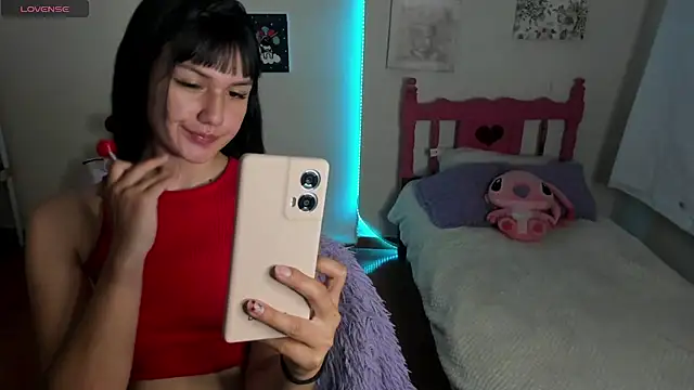 cute roxy online show from February 2025 01:05:01 AM