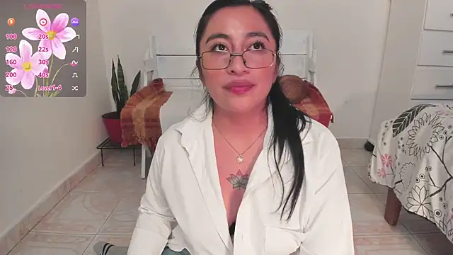 LisaHadwin online show from October 2025 08:43:02 PM