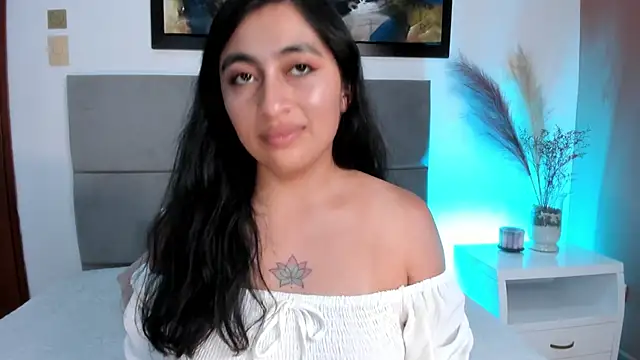 LisaHadwin online show from February 2025 06:24:01 PM
