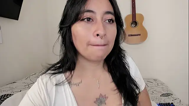 LisaHadwin online show from May 2026 03:03:02 PM