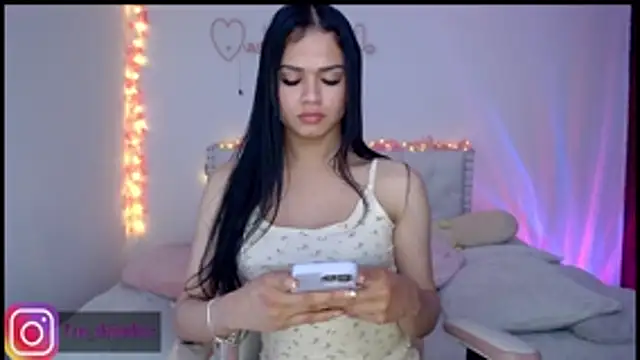 alee lenoxx online show from July 2026 02:18:01 AM