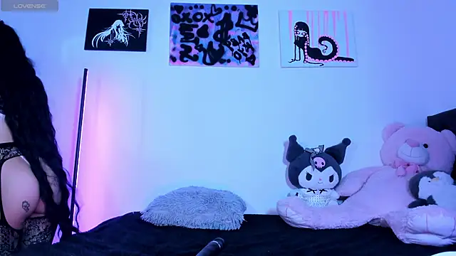 satanbabee online show from May 2026 11:24:01 PM