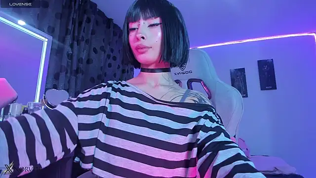 satanbabee online show from September 2025 11:21:01 PM