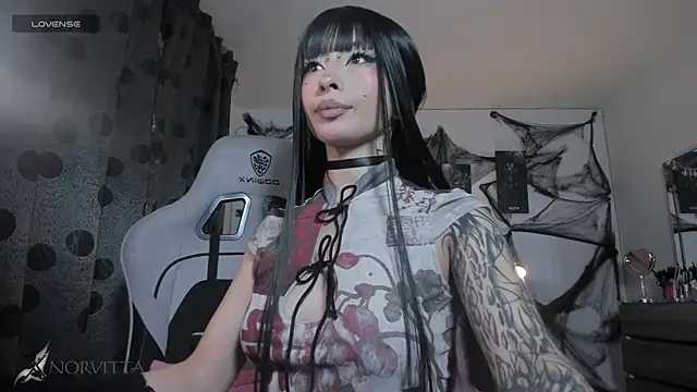 satanbabee online show from October 2025 11:27:01 PM