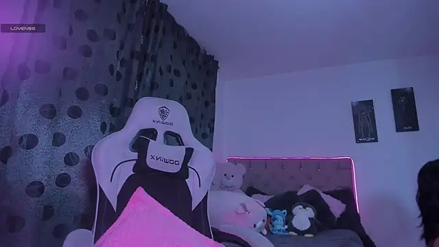 satanbabee online show from September 2025 11:23:02 PM