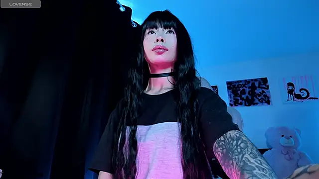 satanbabee online show from May 2026 09:41:01 PM