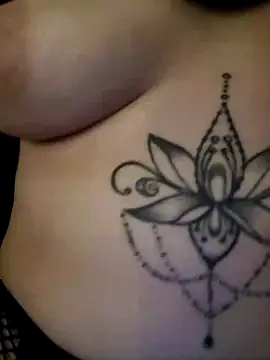 Snapshot of Kinkymilf56 chatting on February 2025 09:42:01 PM Kinkymilf56 online show from February 2025 09:42:01 PM