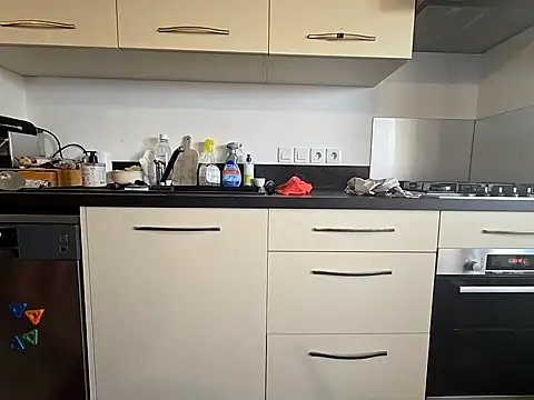 jeunesexi online show from March 2026 04:58:02 PM