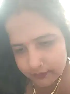 Snapshot of MohiniBhabhi chatting on March 2025 10:20:02 AM MohiniBhabhi online show from March 2025 10:20:02 AM