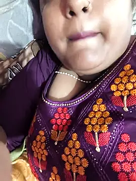 Snapshot of MohiniBhabhi chatting on September 2025 04:13:02 AM MohiniBhabhi online show from September 2025 04:13:02 AM