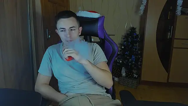 Snapshot of bigmark033 chatting on January 2025 04:51:02 PM bigmark033 online show from January 2025 04:51:02 PM