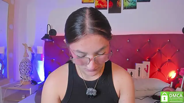 Snapshot of Ruth_harvey_ chatting on May 2026 01:50:01 PM Ruth harvey online show from May 2026 01:50:01 PM