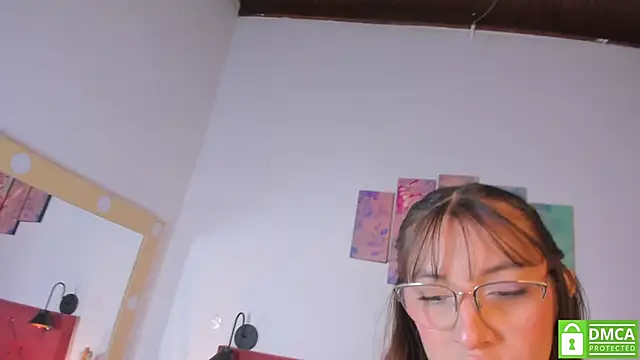 Snapshot of Ruth_harvey_ chatting on June 2026 01:50:01 PM Ruth harvey online show from June 2026 01:50:01 PM