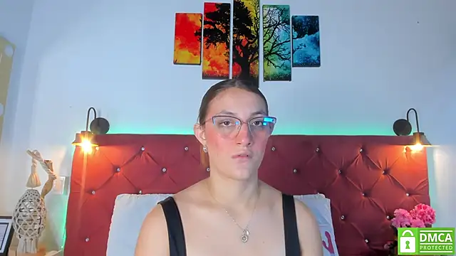 Snapshot of Ruth_harvey_ chatting on October 2025 01:15:02 PM Ruth harvey online show from October 2025 01:15:02 PM