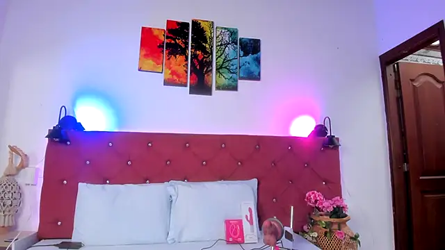 Ruth harvey  online show from November 2025 01:45:02 PM