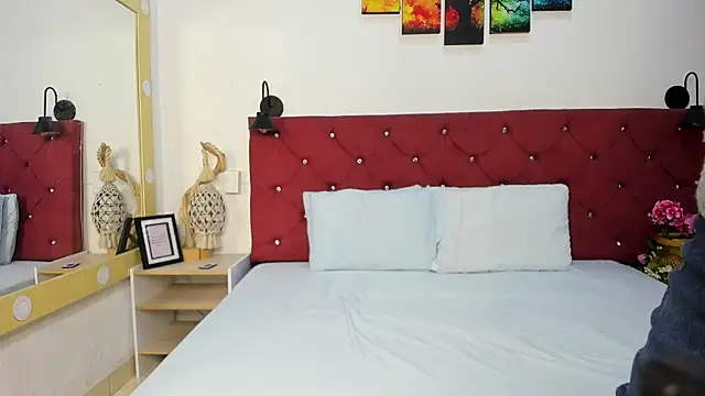 Ruth harvey  online show from November 2025 01:11:01 PM