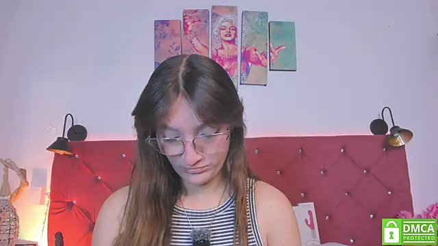 Snapshot of Ruth_harvey_ chatting on July 2026 01:39:02 PM Ruth harvey online show from July 2026 01:39:02 PM