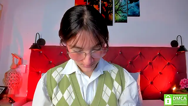 Ruth harvey  online show from December 2025 01:58:02 PM