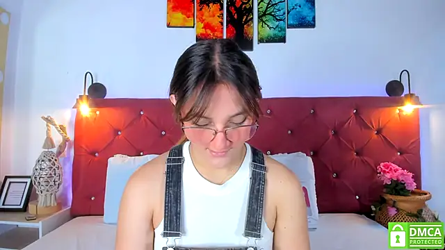 Snapshot of Ruth_harvey_ chatting on October 2025 01:23:01 PM Ruth harvey online show from October 2025 01:23:01 PM