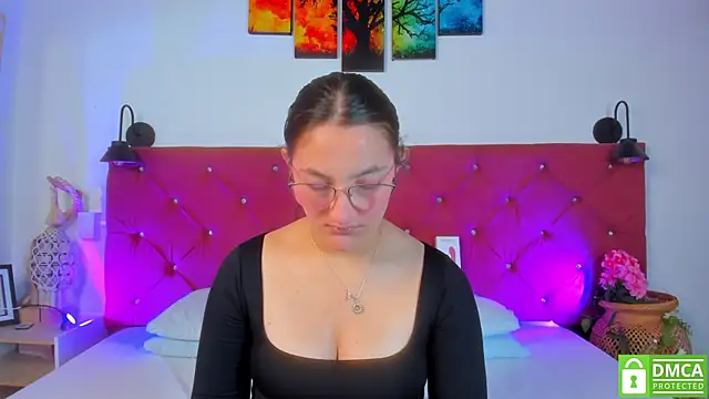 Ruth harvey  online show from February 2026 01:08:01 PM