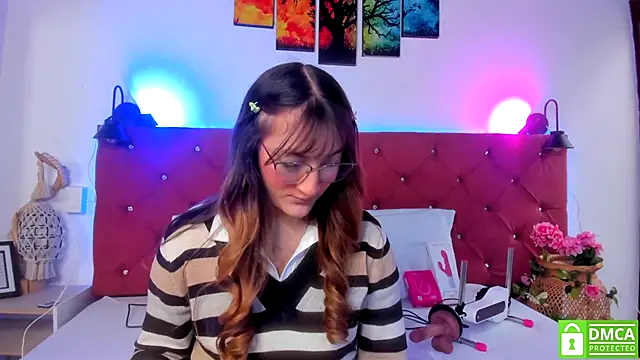 Ruth harvey  online show from December 2025 02:49:02 PM