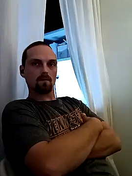 Snapshot of VitaminmanFL chatting on October 2025 01:50:01 AM VitaminmanFL online show from October 2025 01:50:01 AM